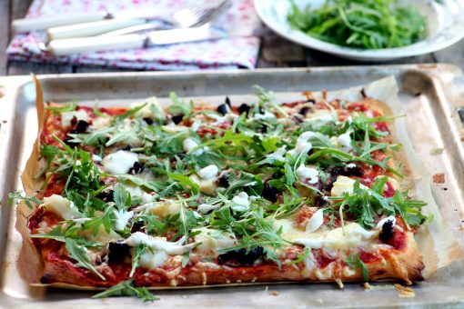 Pizza med klippfisk og soltørket tomat